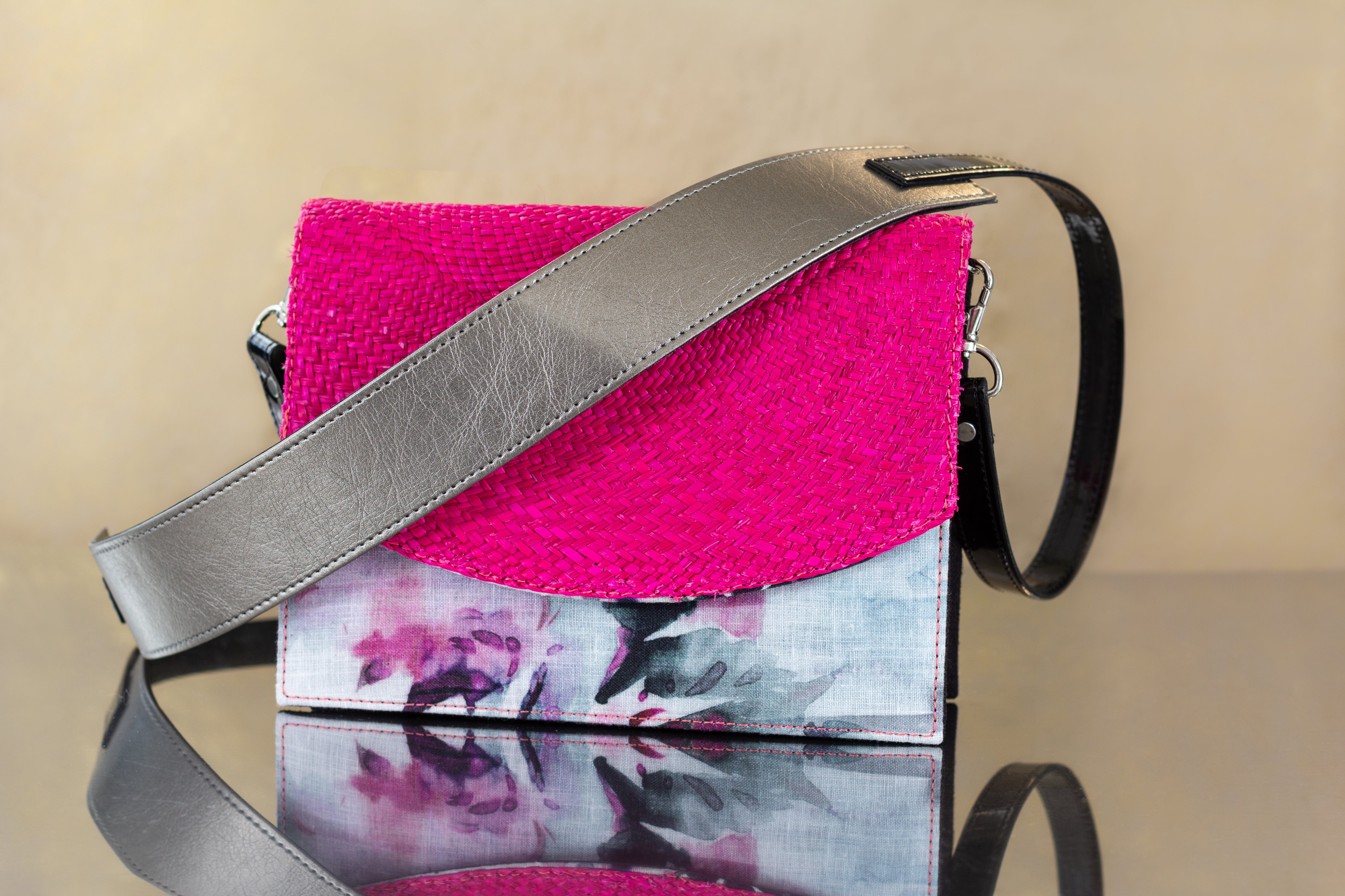 Gracia Natural Crossbody- 2019-Handbags, Handmade, Responsible fashion, slow batch production-sustainable gifts-ethical fashion-handmade-designer-Wanuna