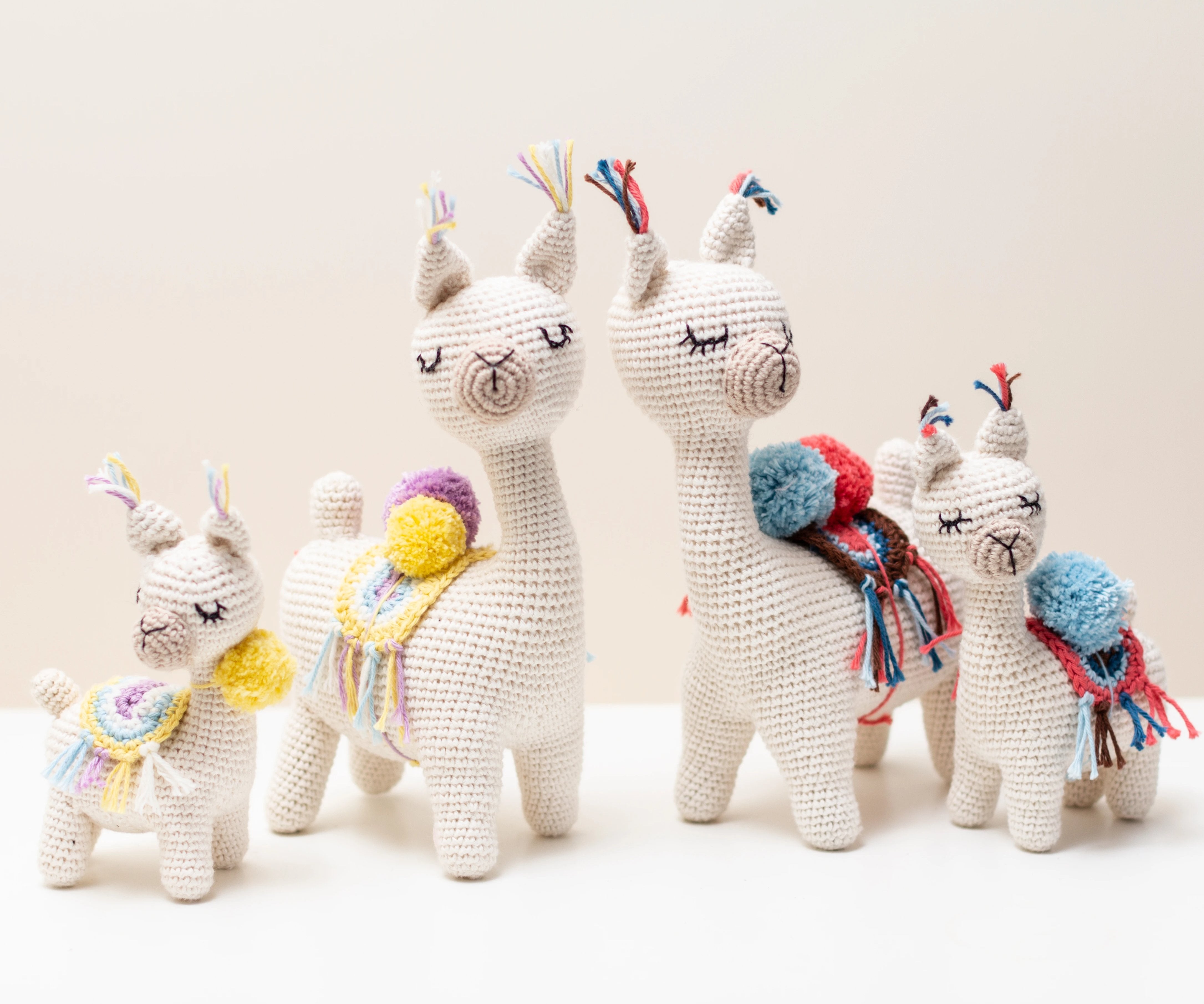 Crochet Alpaca Set -Lola & Adri-toddler toys-small baby toys-Wanuna