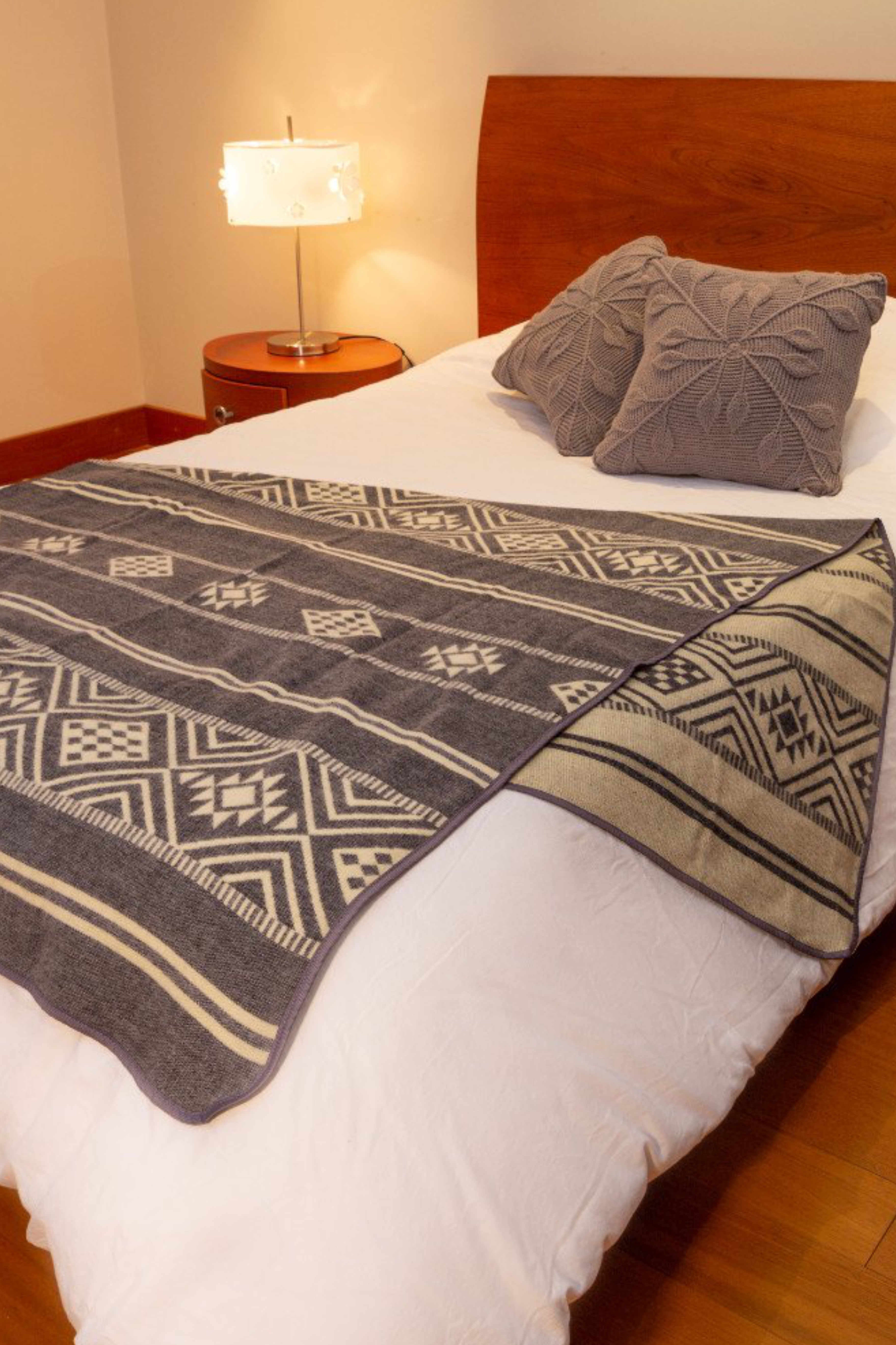 Blankets-Wanuna